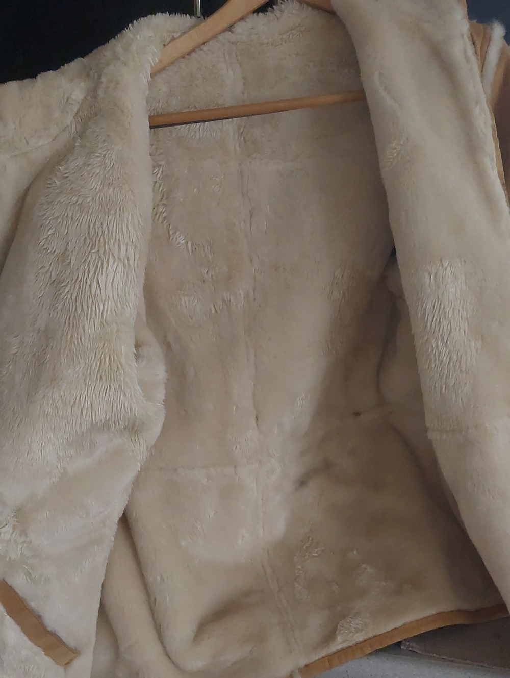Plush Cream Teddy Jacket — Faux Shearling Women's Coat